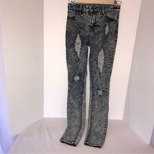 Refuge distressed skinny size 2 jeans dark blue